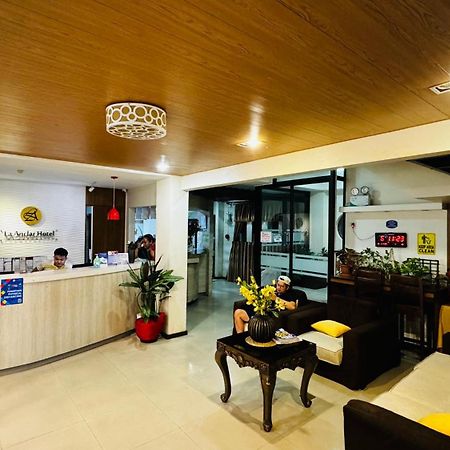 La Anclar Hotel Davao City Eksteriør billede
