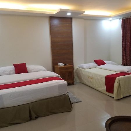 La Anclar Hotel Davao City Eksteriør billede