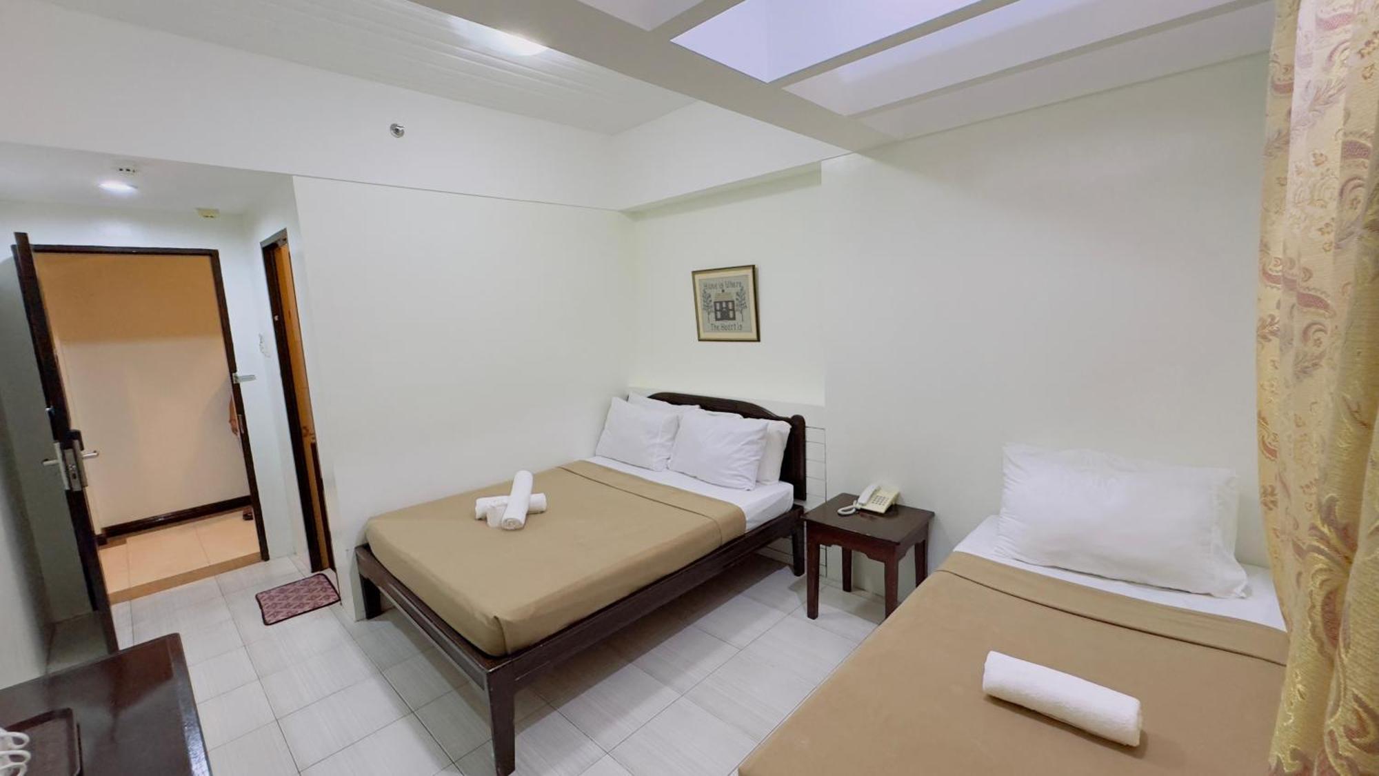 La Anclar Hotel Davao City Eksteriør billede