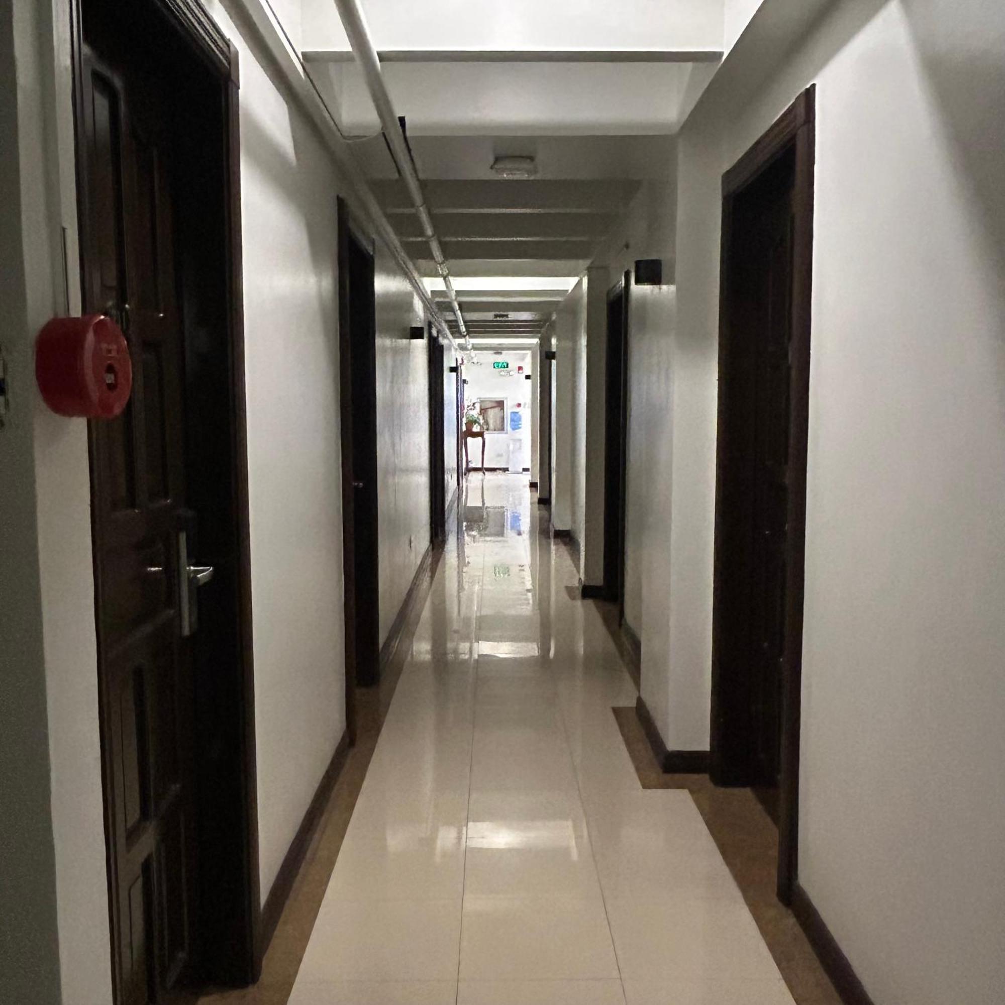La Anclar Hotel Davao City Eksteriør billede