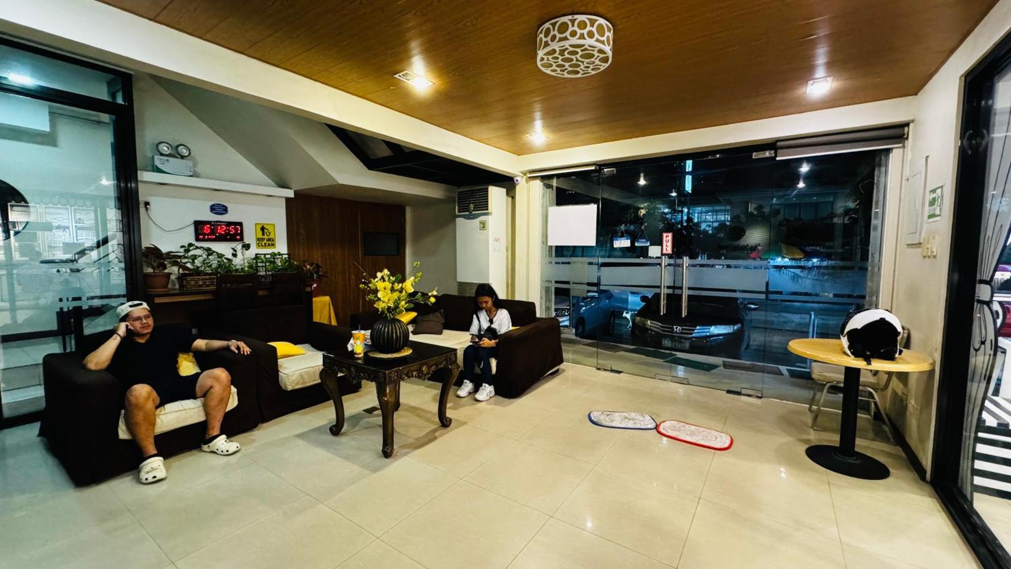 La Anclar Hotel Davao City Eksteriør billede