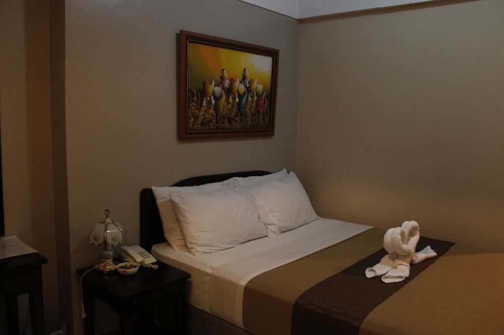 La Anclar Hotel Davao City Eksteriør billede